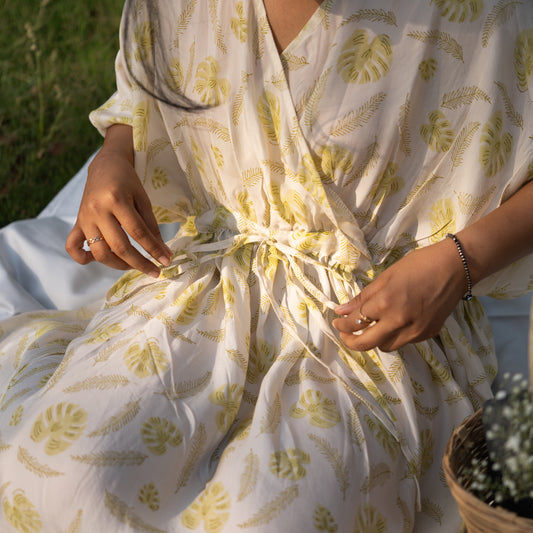 Wood Printed Feather Soft Drawstring Dress